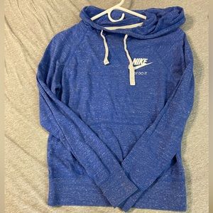 Small Nike sweatshirt
